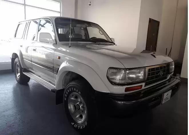 استفاده شده Toyota Land Cruiser برای فروش که در دوحه #5790 - 1  image 